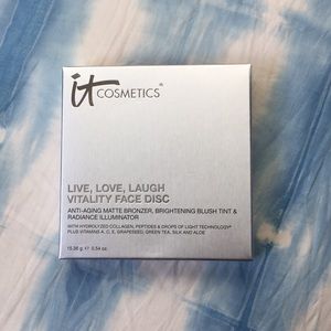 Live Love Laugh Vitality Face Disc anti aging